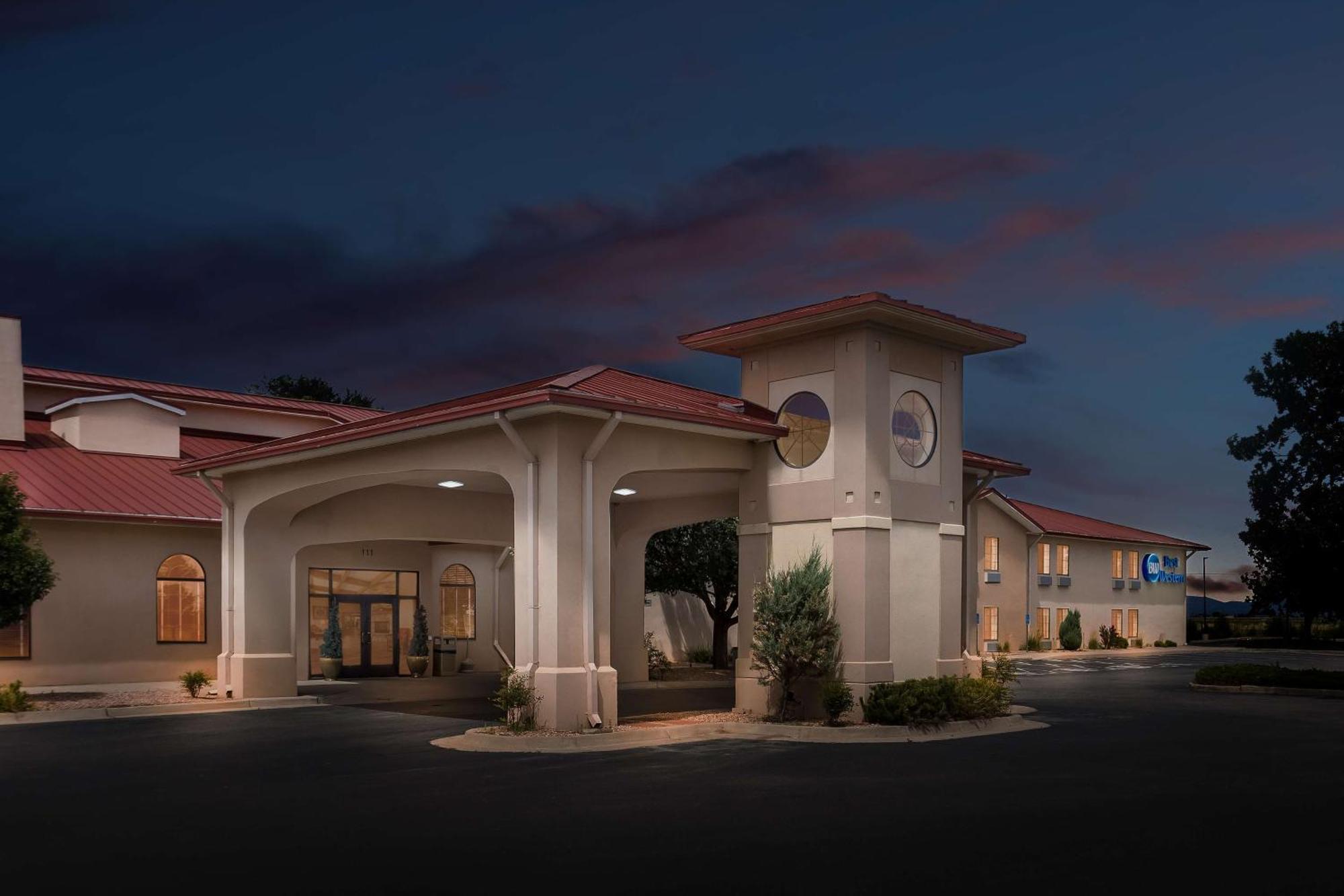 Best Western Moriarty Heritage Inn Екстер'єр фото